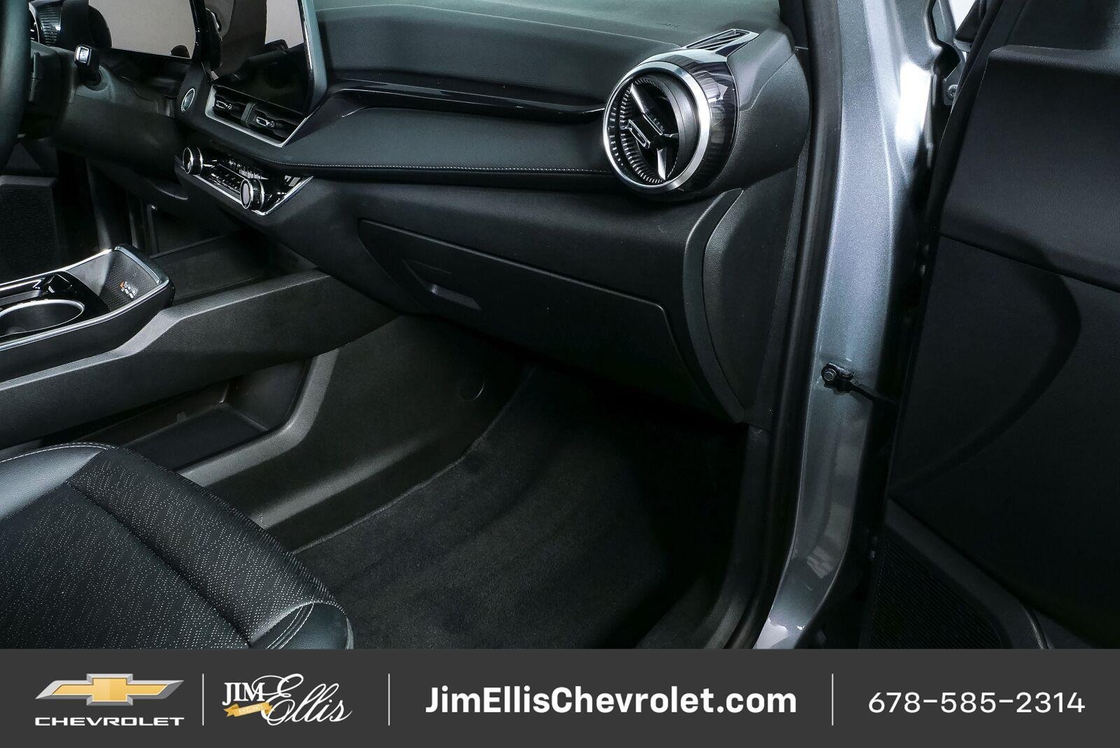 Certified 2025 Chevrolet Equinox LT w/ Convenience Package II FWD image 24
