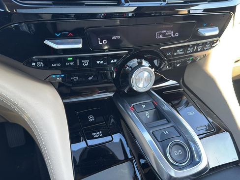 Certified 2023 Acura MDX SH-AWD w/ Advance Package image 36