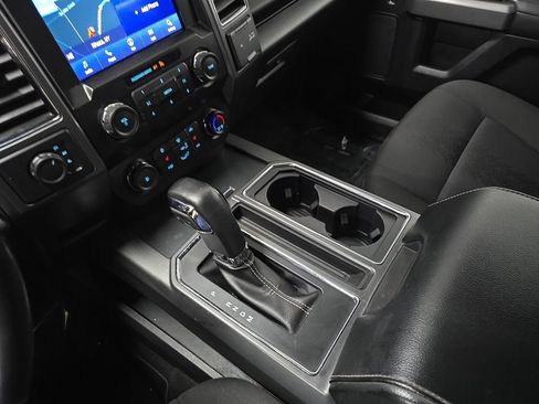 Used 2020 Ford F150 XLT w/ Equipment Group 302A Luxury AWD/4WD image 26