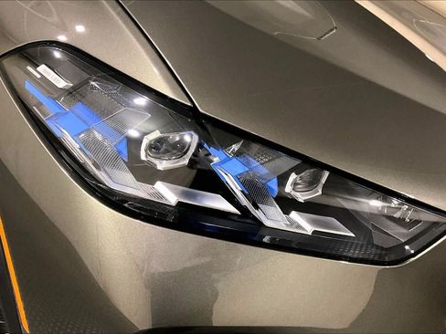 New 2026 BMW X5 xDrive50e AWD/4WD image 16