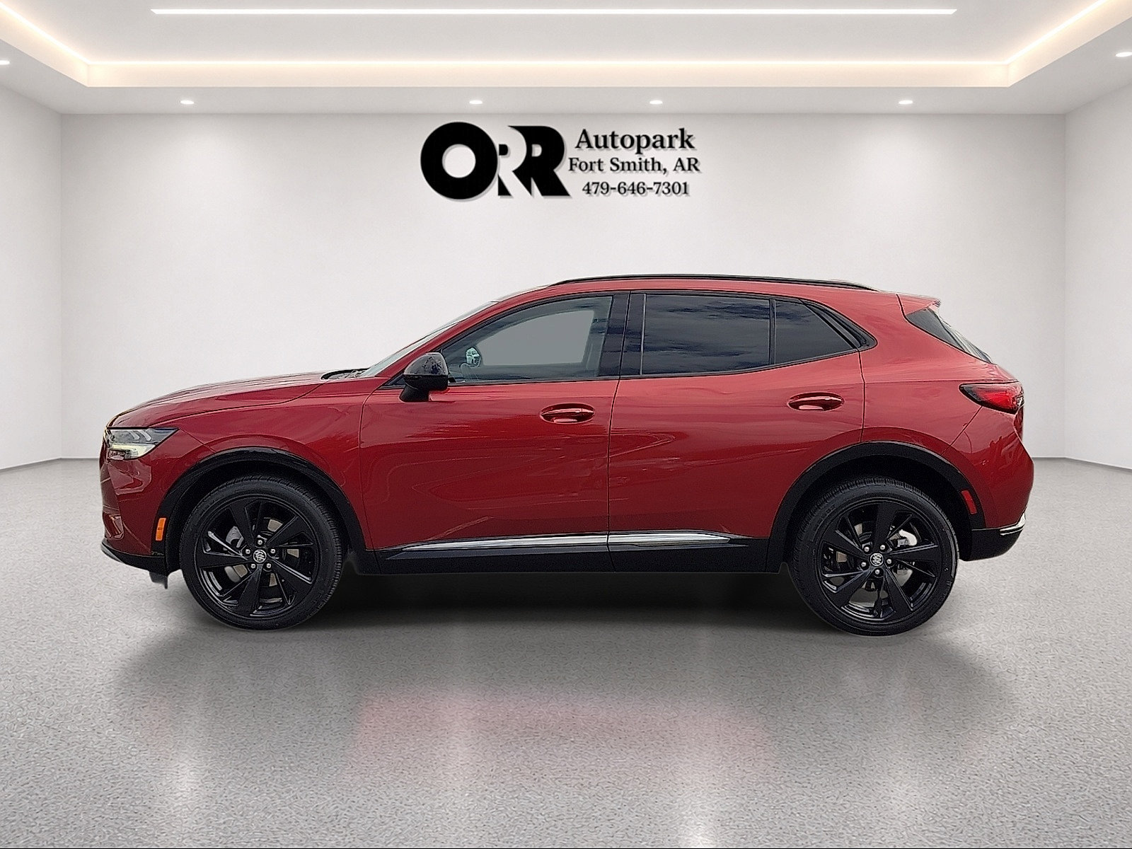 Used 2022 Buick Envision Essence w/ Sport Touring Package FWD image 3