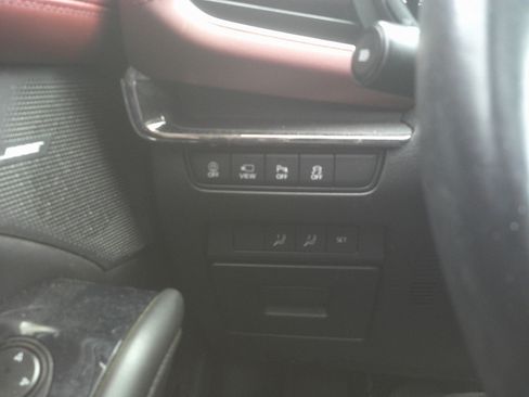 Used 2021 MAZDA MAZDA3 Hatchback w/Premium Plus Pkg image 15