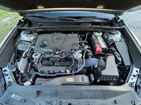 Certified 2024 Toyota Camry SE FWD image 11