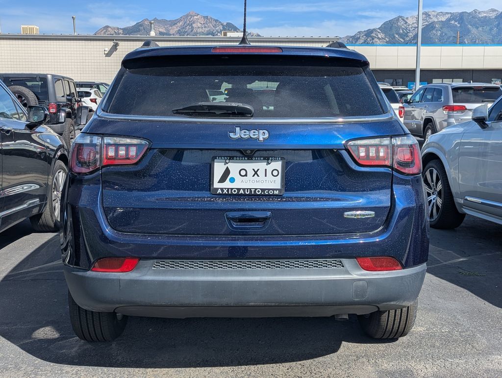 Used 2021 Jeep Compass Latitude w/ Sun and Sound Group FWD image 6