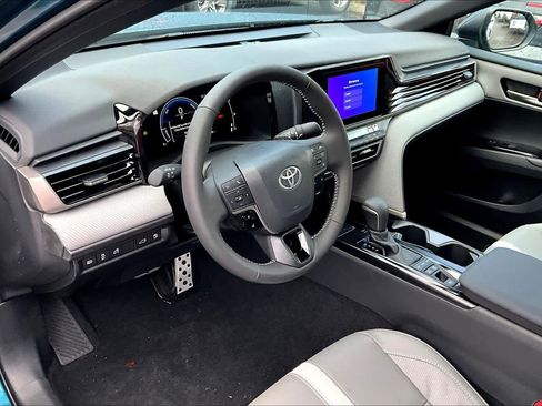 New 2026 Toyota Camry SE image 8