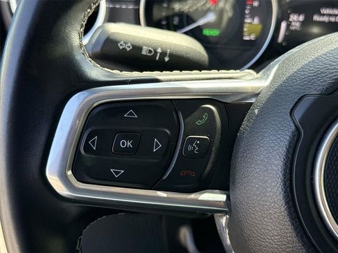 Used 2022 Jeep Wrangler Unlimited Sahara image 34