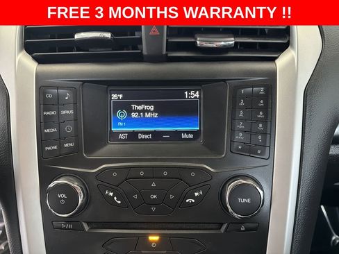 Used 2016 Ford Fusion SE w/ Equipment Group 201A FWD image 17