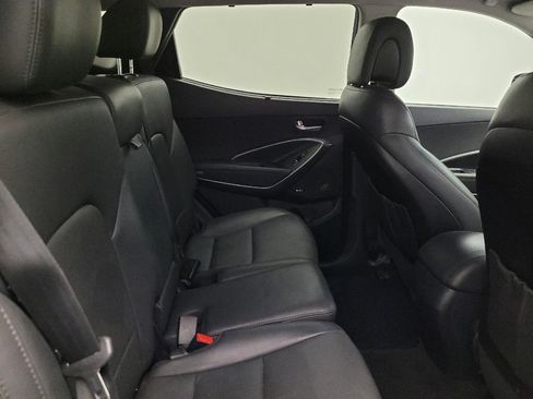 Used 2017 Hyundai Santa Fe Sport image 19