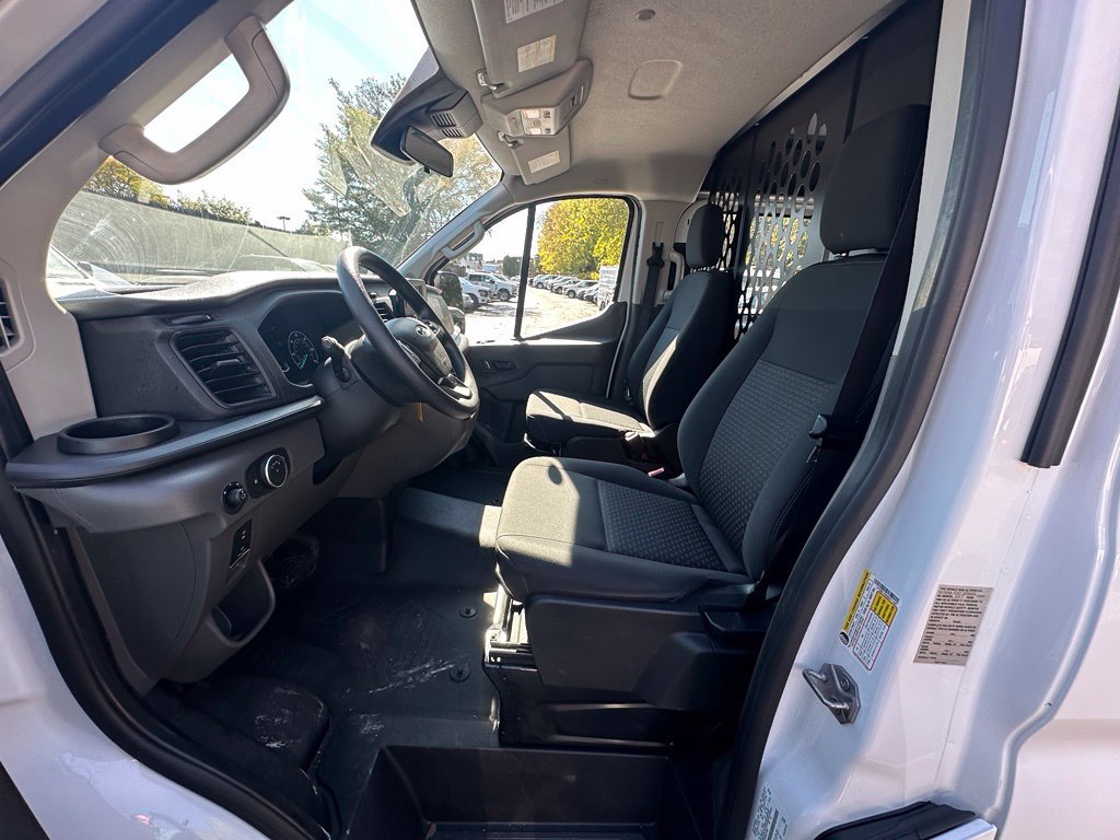 Used 2025 Ford Transit 250 Low Roof w/ Exterior Upgrade Package RWD image 15