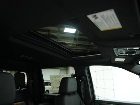 New 2026 GMC Sierra 2500 AT4 w/ AT4 Premium Plus Package image 18