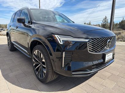 New 2026 Volvo XC90 B6 Ultra w/ Protection Package