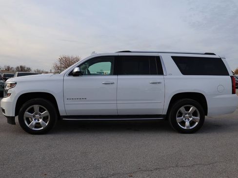Used 2016 Chevrolet Suburban LTZ image 8