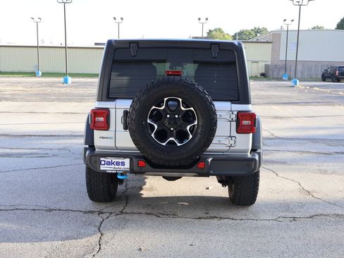 Used 2022 Jeep Wrangler Unlimited Rubicon 4xe w/ Cold Weather Group image 6