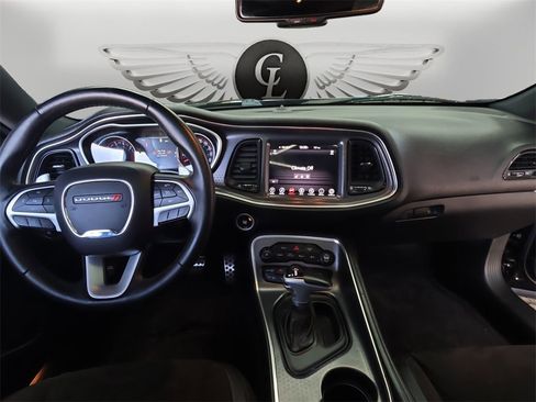 Used 2017 Dodge Challenger R/T Scat Pack w/ Leather Interior Group image 12