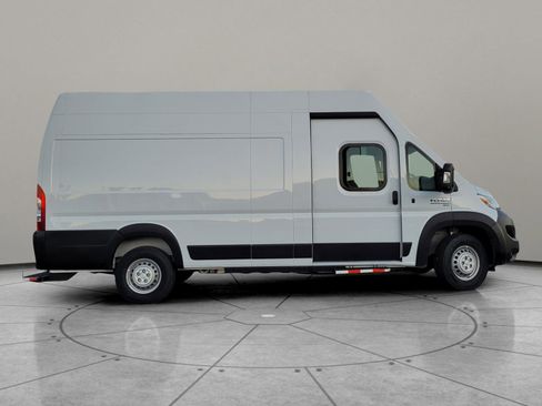 New 2024 RAM ProMaster 3500 w/ Delivery Van Package image 3