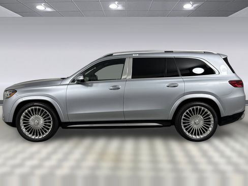 New 2026 Mercedes-Benz Maybach GLS 600 4MATIC image 2