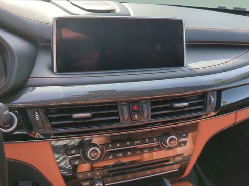 Used 2018 BMW X5 M AWD/4WD image 23