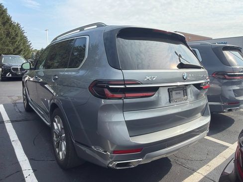Used 2026 BMW X7 xDrive40i AWD/4WD image 2