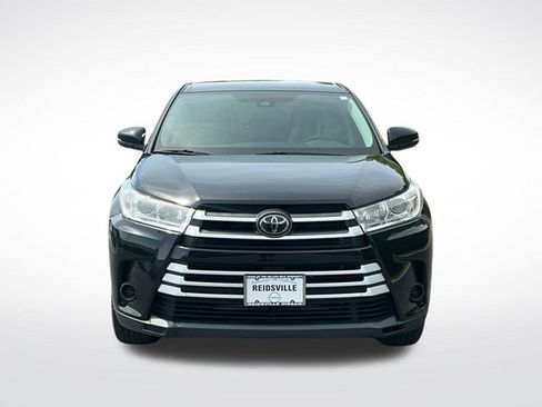 Used 2018 Toyota Highlander LE image 9