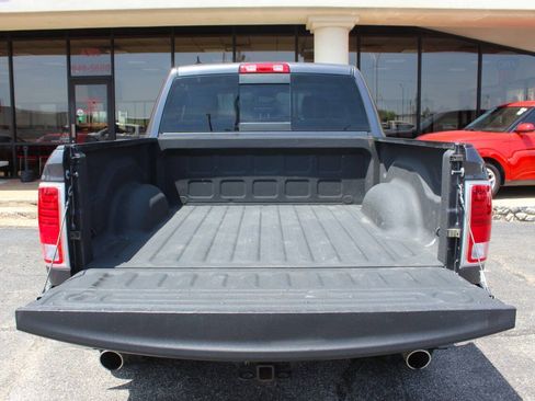 Used 2017 RAM 1500 Laramie w/ Convenience Group AWD/4WD image 13
