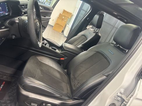 Used 2024 Jeep Grand Cherokee Trailhawk w/ Luxury Tech Group III AWD/4WD image 31