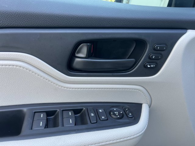 New 2026 Honda Odyssey EX-L image 17