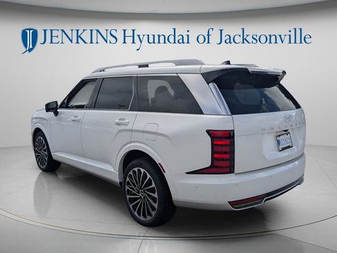 New 2026 Hyundai Palisade Calligraphy FWD image 5
