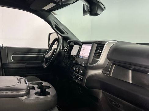 Used 2024 RAM 2500 Big Horn image 31