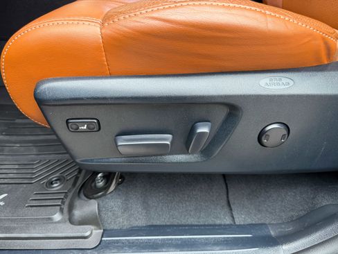 Used 2014 Toyota Tundra 1794 Edition image 30