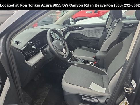Used 2024 Volkswagen Taos S FWD image 8