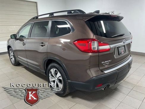 Used 2020 Subaru Ascent Premium w/ Convenience Package AWD/4WD image 4