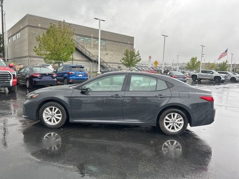 Used 2025 Toyota Camry LE w/ Convenience Package AWD/4WD image 8