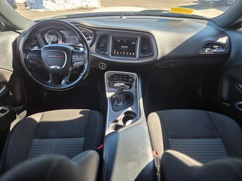 Used 2022 Dodge Challenger GT image 12