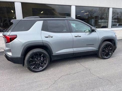 Used 2026 GMC Terrain Elevation w/ Elevation Premium Package image 6