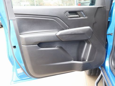 Used 2024 Chevrolet Colorado Trail Boss w/ Advanced Trailering Package image 11