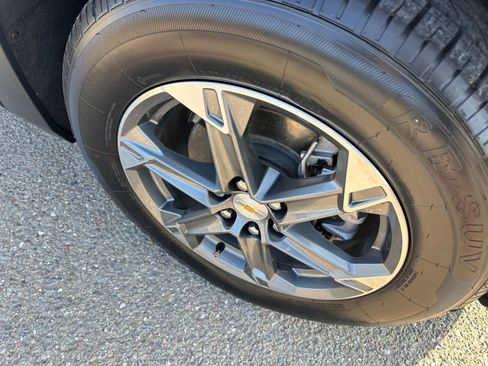 Used 2025 Chevrolet Blazer LT image 31