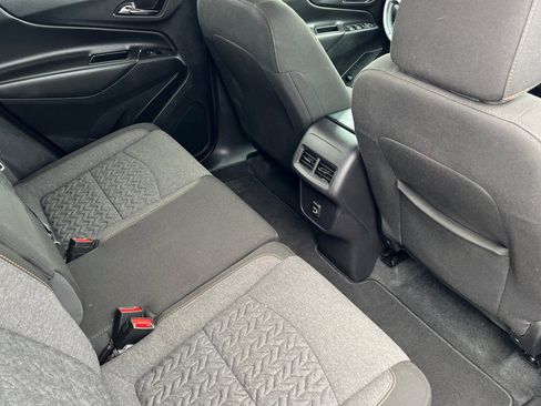 Used 2024 Chevrolet Equinox LT image 17