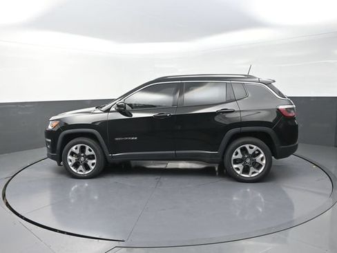 Used 2018 Jeep Compass Limited w/ Navigation Group AWD/4WD image 44