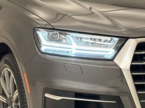Used 2019 Audi Q7 3.0T Premium Plus w/ Premium Plus Package AWD/4WD image 5