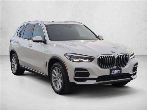 Used 2023 BMW X5 xDrive40i w/ Climate Comfort Package image 3