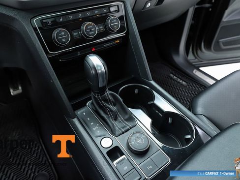 Used 2023 Volkswagen Atlas SEL R-Line AWD/4WD image 64