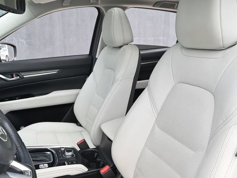 Used 2023 MAZDA CX-5 AWD 2.5 S w/ Premium Plus Pkg image 6