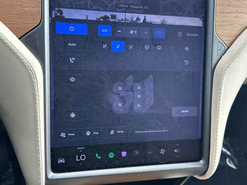 Used 2021 Tesla Model X Long Range image 28