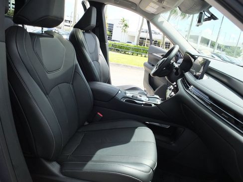 Used 2026 INFINITI QX60 Luxe w/ Cargo Package FWD image 24
