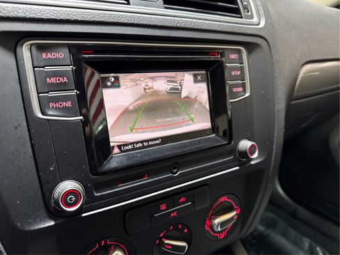 Used 2017 Volkswagen Jetta S FWD image 20