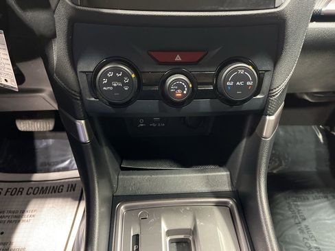 Used 2019 Subaru Forester Premium w/ Popular Package #1 AWD/4WD image 26