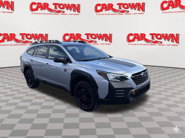 Used 2022 Subaru Outback Wilderness w/ Wilderness Package AWD/4WD image 2
