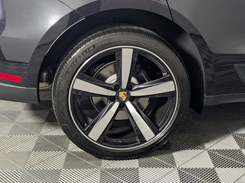 New 2026 Porsche Macan AWD/4WD image 13
