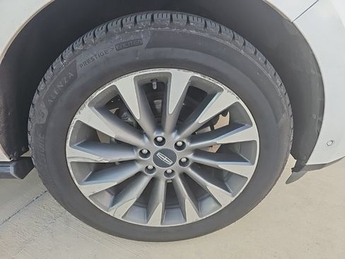 Used 2019 Lincoln Navigator L Select w/ Technology Package RWD image 12