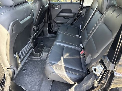 Used 2024 Jeep Wrangler Sahara w/ Safety Group image 21